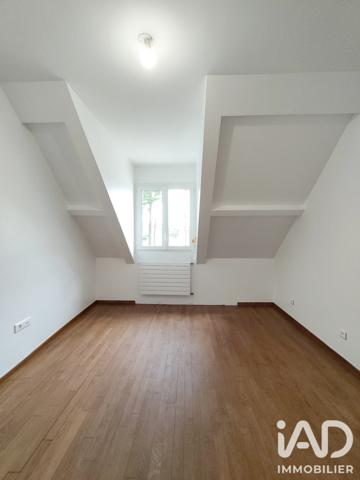 Maison à vendre 9 pièces 214 m² Claye-Souilly