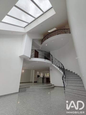Maison à vendre 9 pièces 214 m² Claye-Souilly