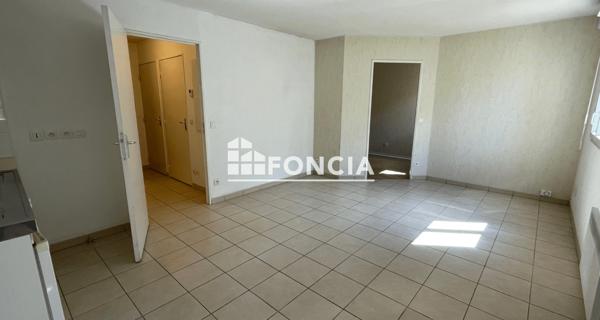 Location Appartement 2 pièces 41.34 m² - Achères 78260