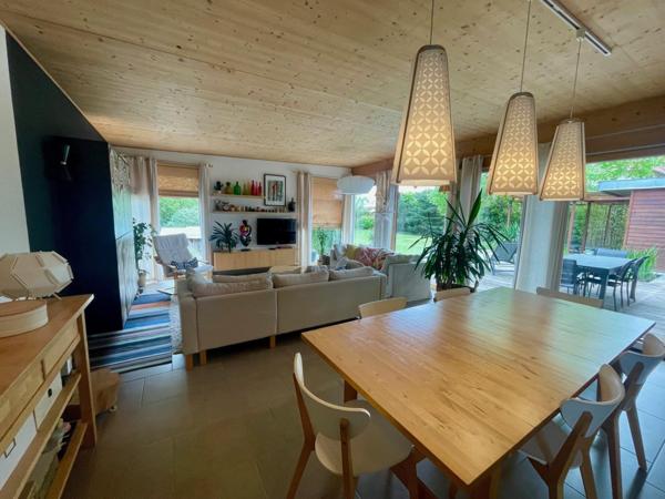 Maison d'architecte en bois bioclimatique