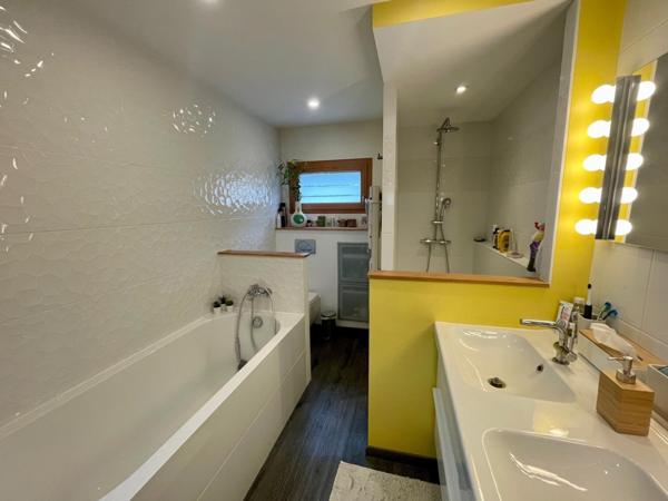Maison d'architecte en bois bioclimatique