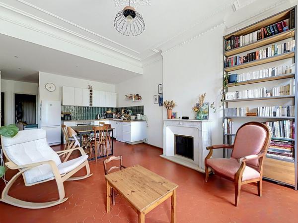 Superbe appartement 4 pièces lumineux à vendre à Marseille - Le Camas - Garage - Cave - Chambre de service