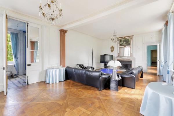 Maison Versailles - NOTRE DAME