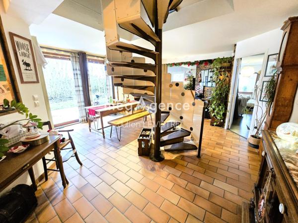 Maison à Auneau-Bleury-Saint-Symphorien, 28700 - 7 pièces 165m²