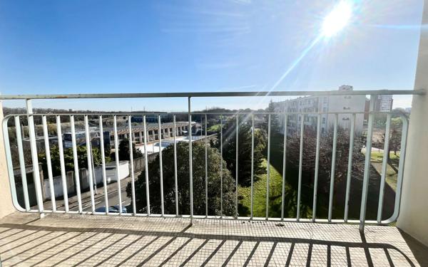 Appartement à vendre    3 pièces • 53,20 m2 Villeurbanne