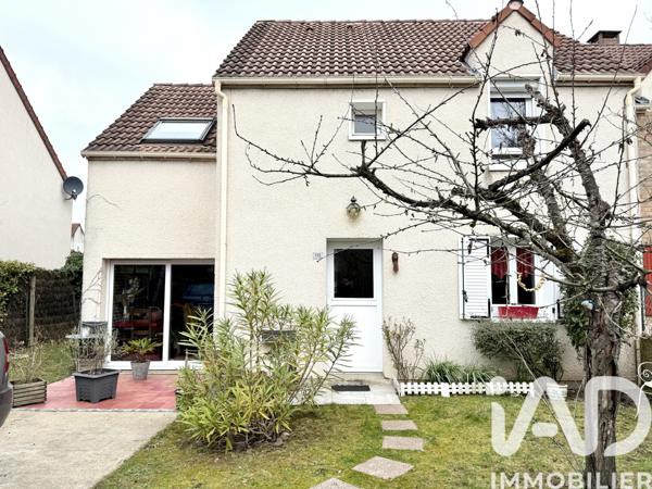 Maison à vendre 5 pièces 95 m² Sainte-Geneviève-des-Bois