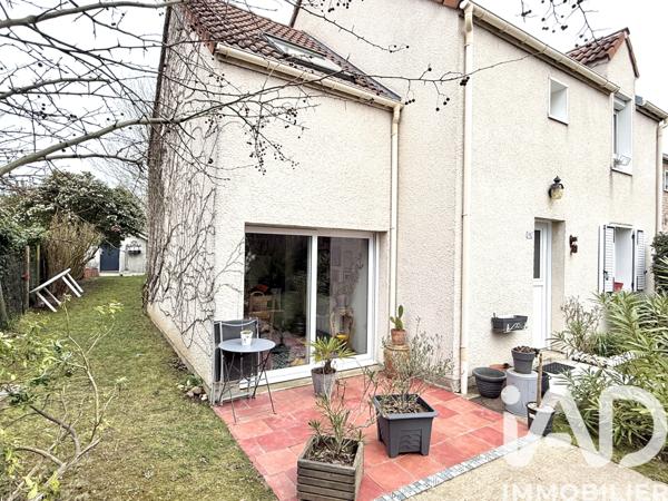 Maison à vendre 5 pièces 95 m² Sainte-Geneviève-des-Bois