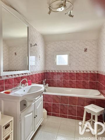 Maison à vendre 5 pièces 95 m² Sainte-Geneviève-des-Bois