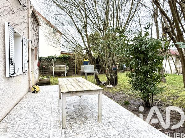 Maison à vendre 5 pièces 95 m² Sainte-Geneviève-des-Bois