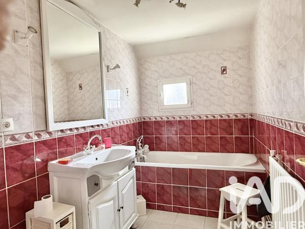 Maison à vendre 5 pièces 95 m² Sainte-Geneviève-des-Bois