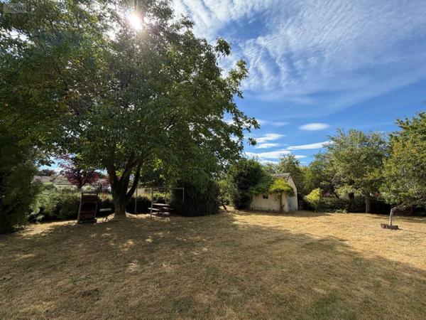 Achat - Maison | Pavillon Courtenot 10260 4 pièces 97 m 2 1746 m 2