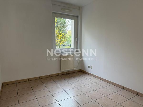 Appartement T2 avec Terrasse au Fort de Bron dans un immeuble récent - 69500 BRON