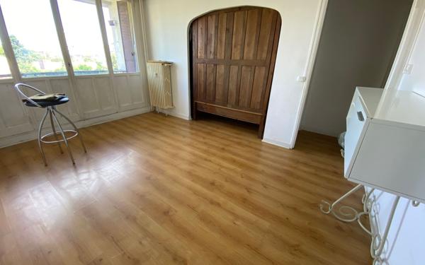 Appartement à vendre    4 pièces • 67,89 m2 Metz