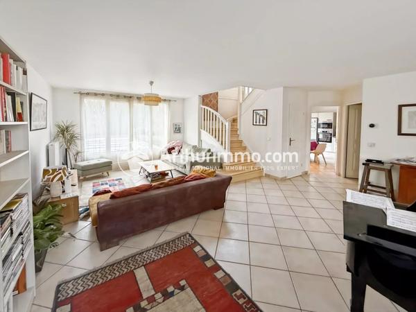 Vente Maison 7 pièces 158 m2 à Étiolles