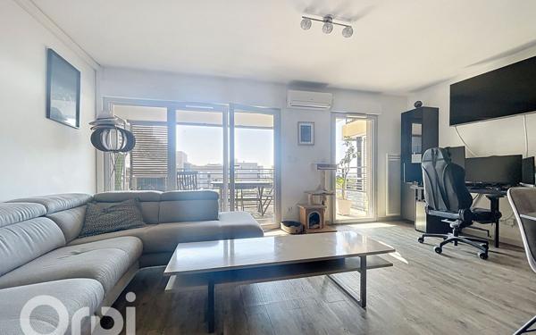 Appartement à vendre    3 pièces • 69,72 m2 Fréjus