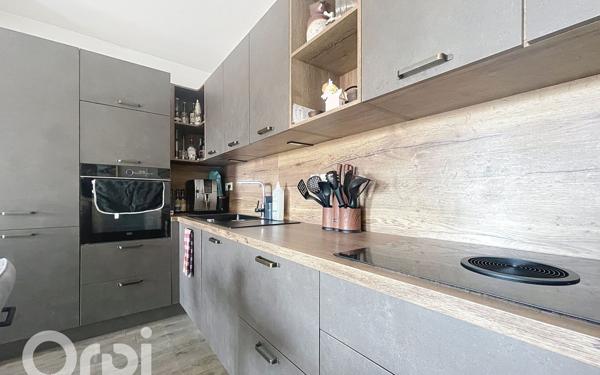 Appartement à vendre    3 pièces • 69,72 m2 Fréjus