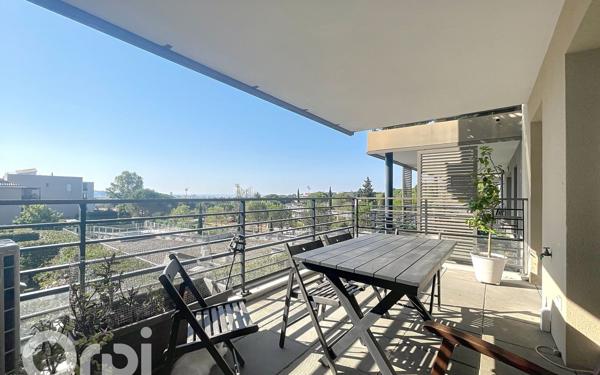 Appartement à vendre    3 pièces • 69,72 m2 Fréjus