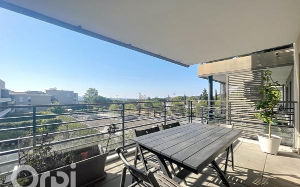 Appartement à vendre    3 pièces • 69,72 m2 Fréjus