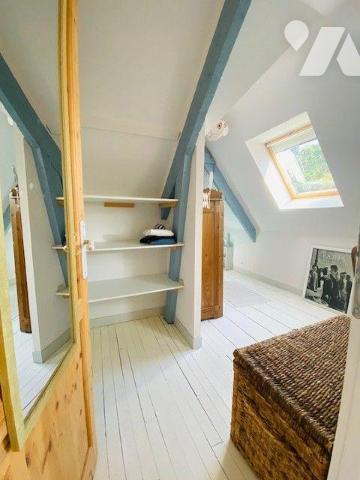  A vendre à Perros-Guirec (22700) en Côtes-d'Armor (22), charmante maison rénovée d'une surface...