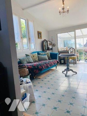  A vendre à Perros-Guirec (22700) en Côtes-d'Armor (22), charmante maison rénovée d'une surface...