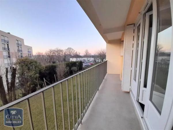 Appartement à louer 3 pièces 65.6m² Limoges (87000)