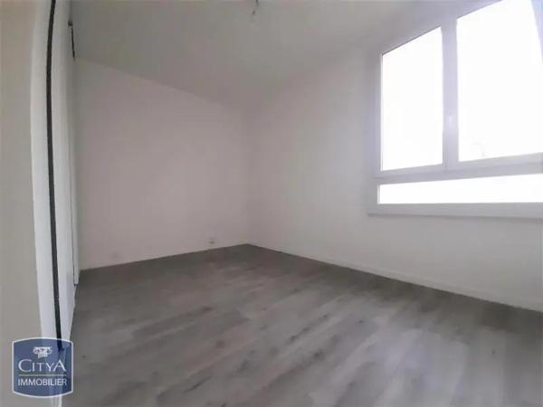 Appartement à louer 3 pièces 65.6m² Limoges (87000)