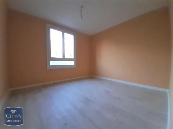 Appartement à louer 3 pièces 65.6m² Limoges (87000)