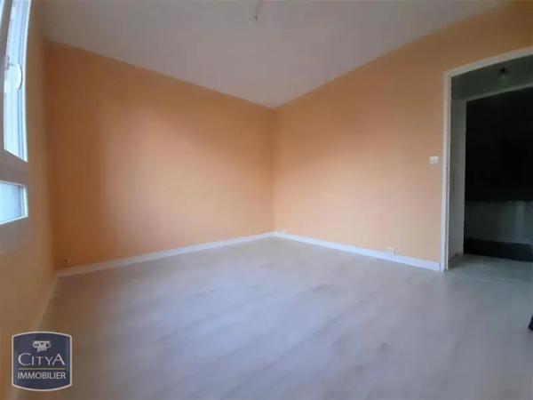 Appartement à louer 3 pièces 65.6m² Limoges (87000)