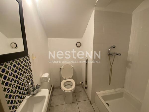 Nestenn Igny, maison individuelle familiale de 170m2 secteur Saclay Val D'Albian proche commerces et des axes routiers A6/A10/N118/A86, RER C/V et du plateau de Saclay et Vélizy, proche écoles et HEC ? Fort potentiel locatif pour investisseur.