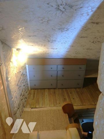 MAISON env. 60m2 hab., comprenant :
. entrée, coin-buanderie, séjour (24m2), cuisine, salle d'...