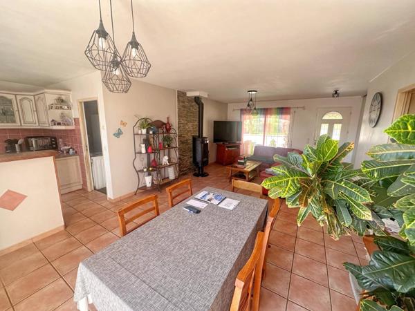 JOSSE PLAIN-PIED 4 CHAMBRES PISCINE