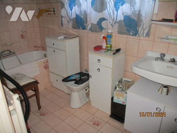 Maison à rénover DESVRES 3 chambres garage