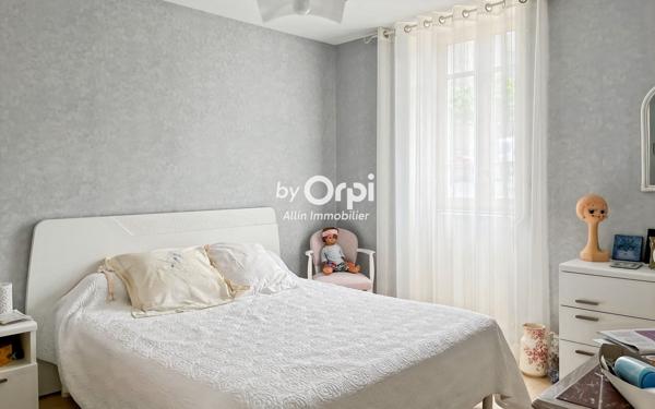 Maison à vendre    3 pièces •  Le Montet