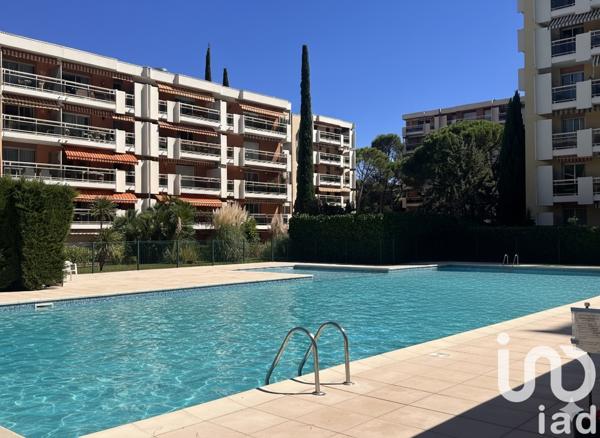 Apartment for sale 2 rooms 42 m² Saint-Raphaël