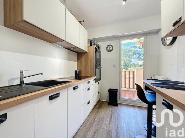 Apartment for sale 2 rooms 42 m² Saint-Raphaël