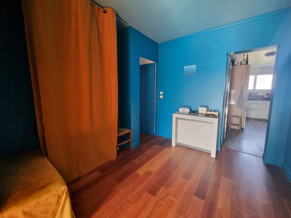 Nantes Zola, appartement type 4 avec garage et cave
