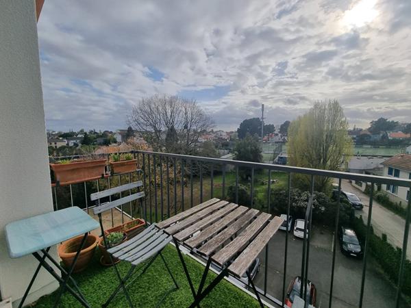 Nantes Zola, appartement type 4 avec garage et cave