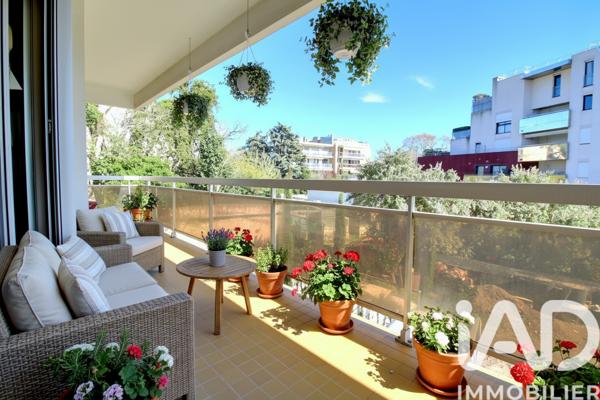 Appartement à vendre 6 pièces 209 m² Marseille 8