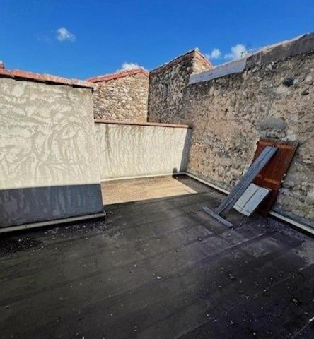 Immeuble à ARGELIERS, 11120 - 340m²