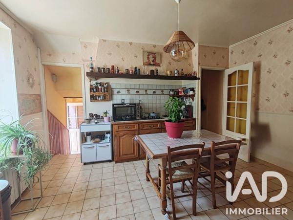 Maison à vendre 4 pièces 140 m² Dyé