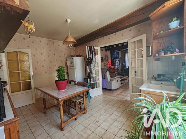 Maison à vendre 4 pièces 140 m² Dyé