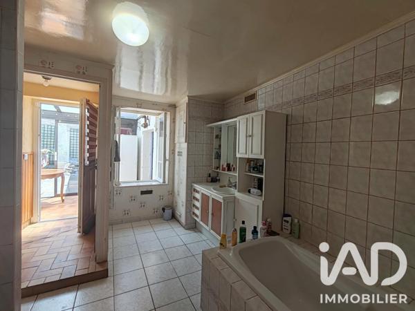 Maison à vendre 4 pièces 140 m² Dyé