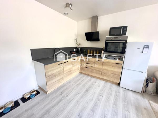 Bel appartement duplex T2 à Saint Maximin