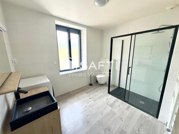 Bel appartement duplex T2 à Saint Maximin