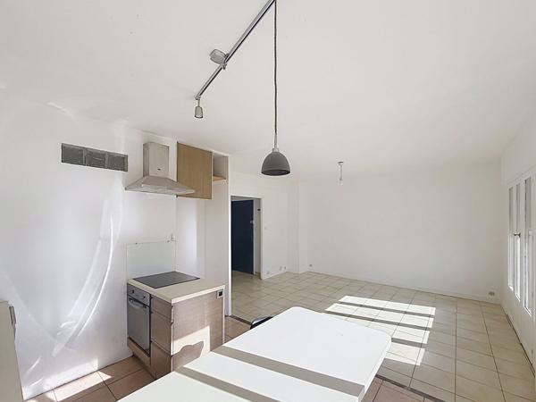 Appartement Toulon 3 pièce(s) 60 m2