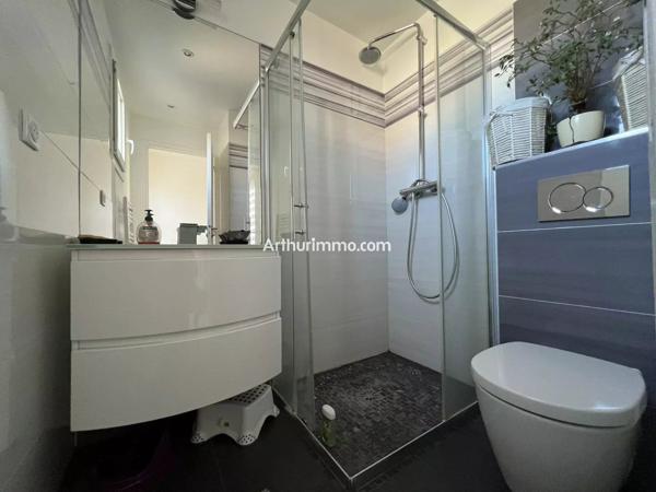 Vente                                                      Maison
                        
                     5 pièces                      122 m2                     à Sucy-en-Brie