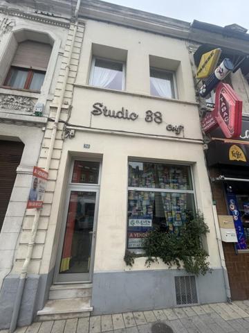 Immeuble à vendre à Cambrai dans le Nord (59400), ref : 59083-2556   
Centre-Ville