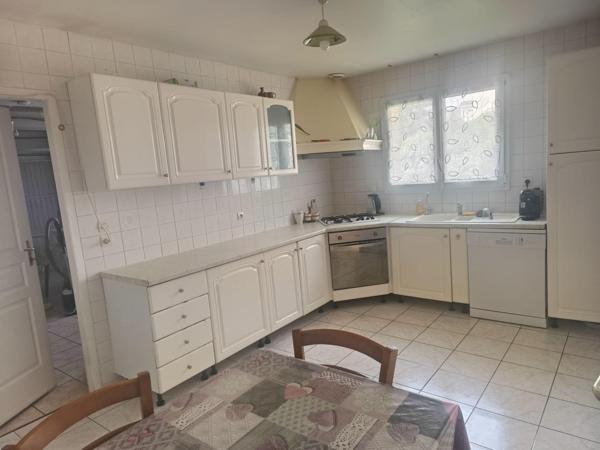 Maison plain-pied avec 4 chambres