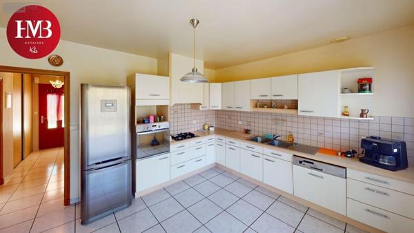 Maison à vendre à Arpajon-sur-Cère dans le Cantal (15130), ref : 10627/1016