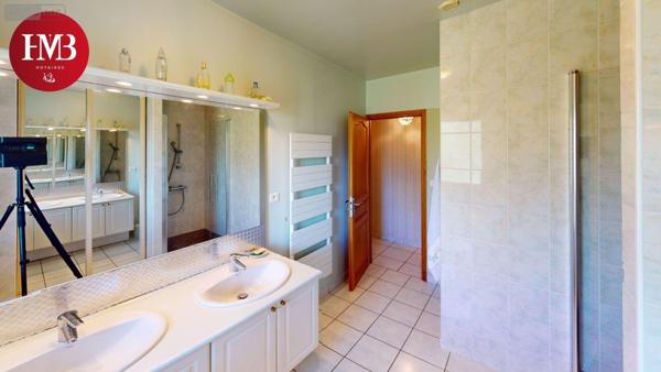 Maison à vendre à Arpajon-sur-Cère dans le Cantal (15130), ref : 10627/1016